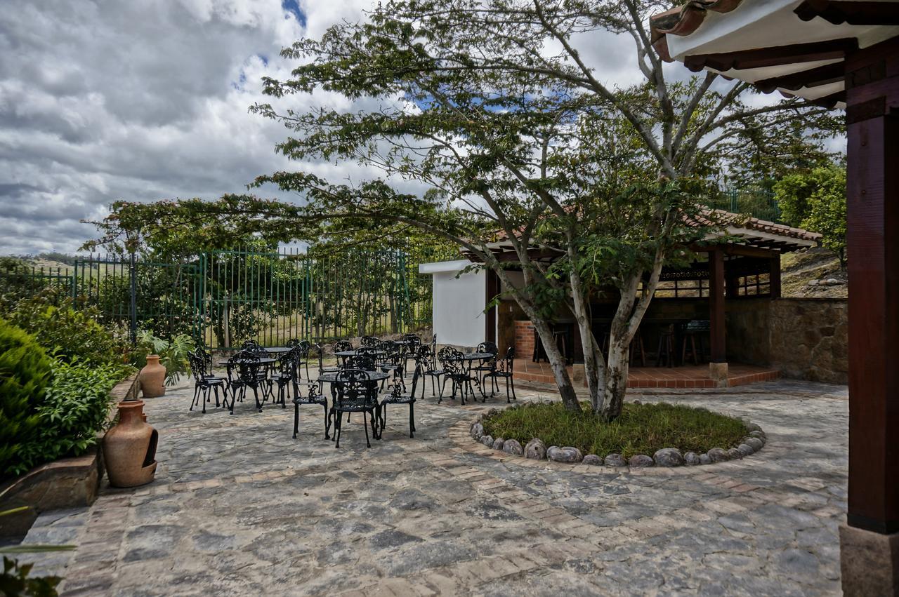 Club Campestre El Bosque De La Villa Villa de Leyva Exterior foto